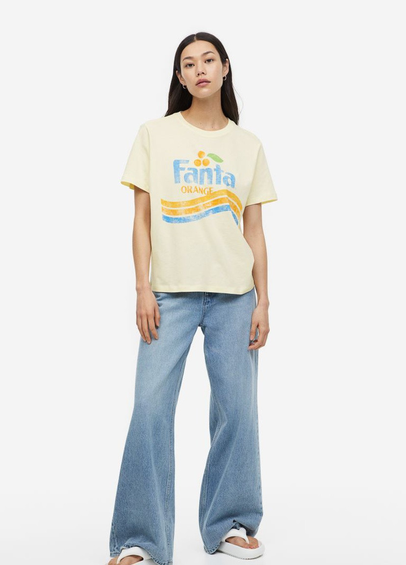 Желтая всесезон футболка с принтом fanta с коротким рукавом H&M