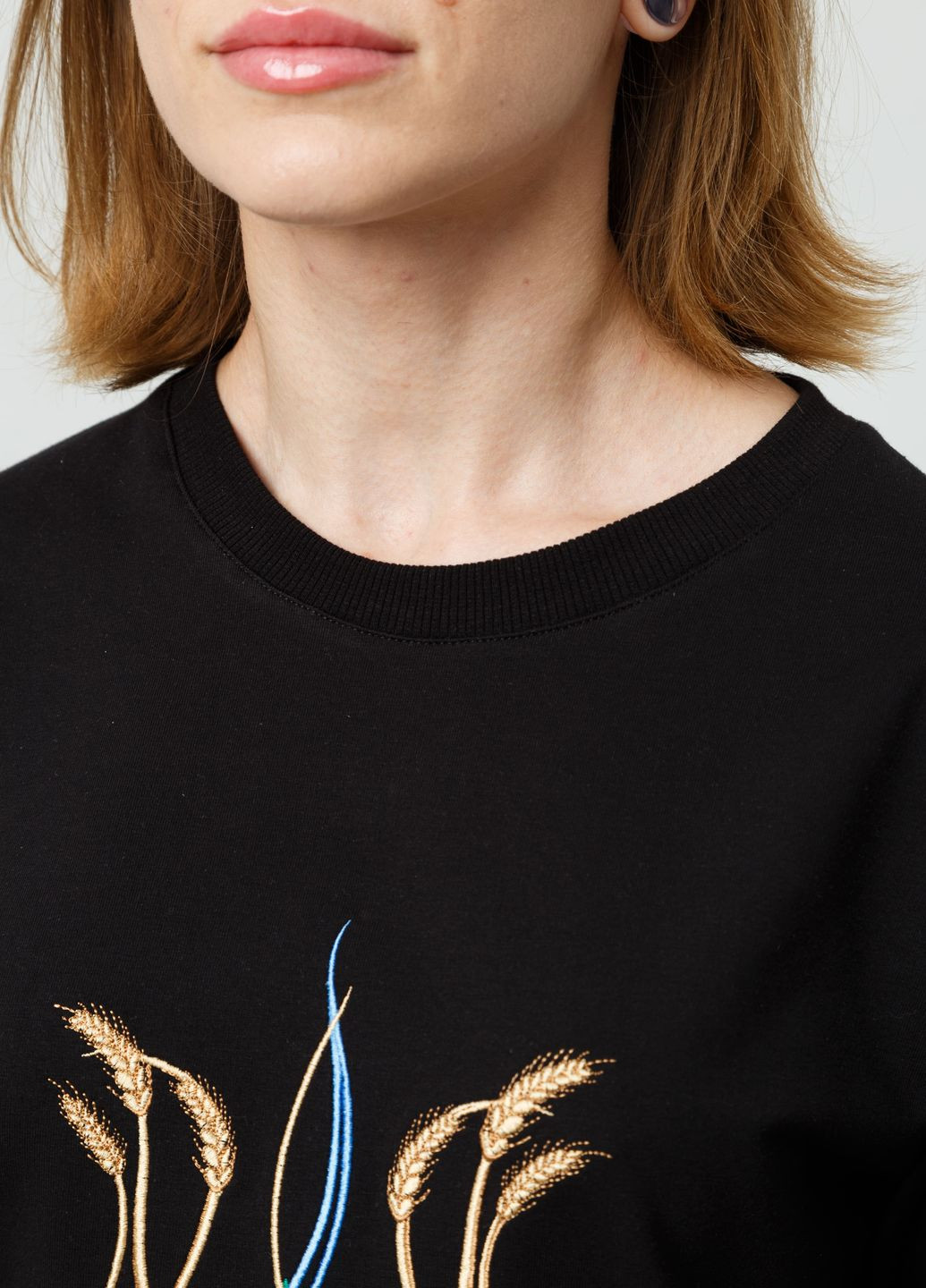 Женский лонгслив с вишивкой "Тризуб " чорный Мальви (267653519)