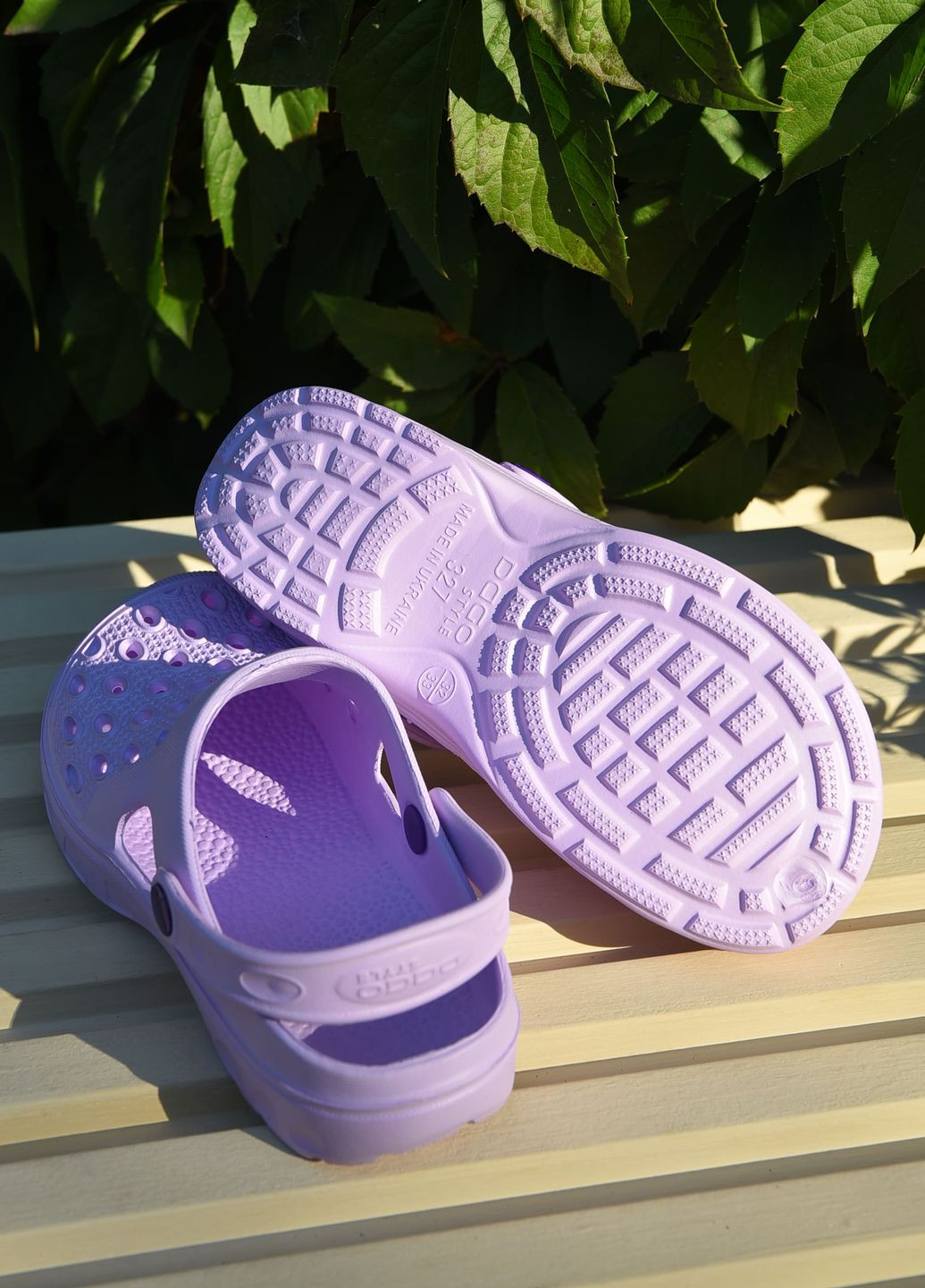 Крокси дитячі для дівчинки бузкового кольору Let's Shop (263591235)