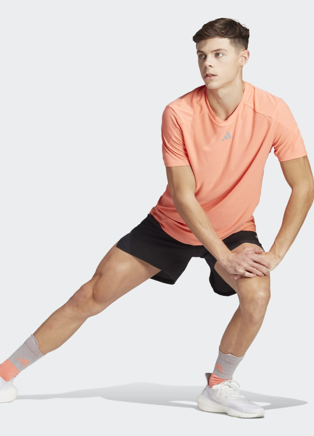Помаранчева футболка для бігу win confidence running heat.rdy adidas