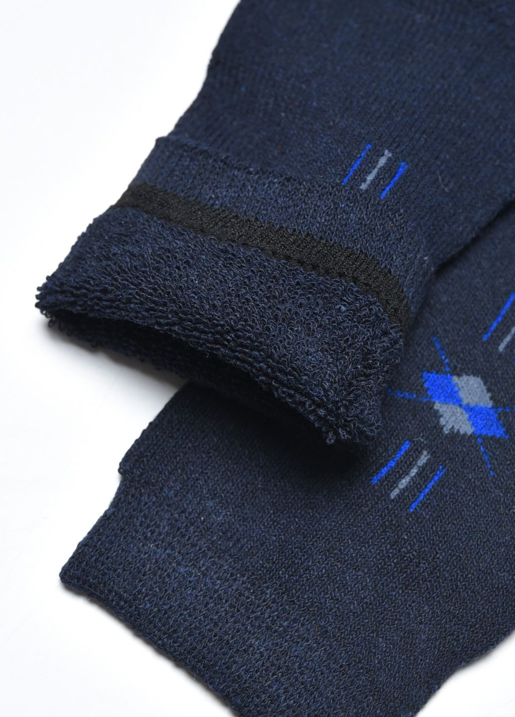 Шкарпетки чоловічі махрові синього кольору розмір 40-45 Let's Shop (275928695)