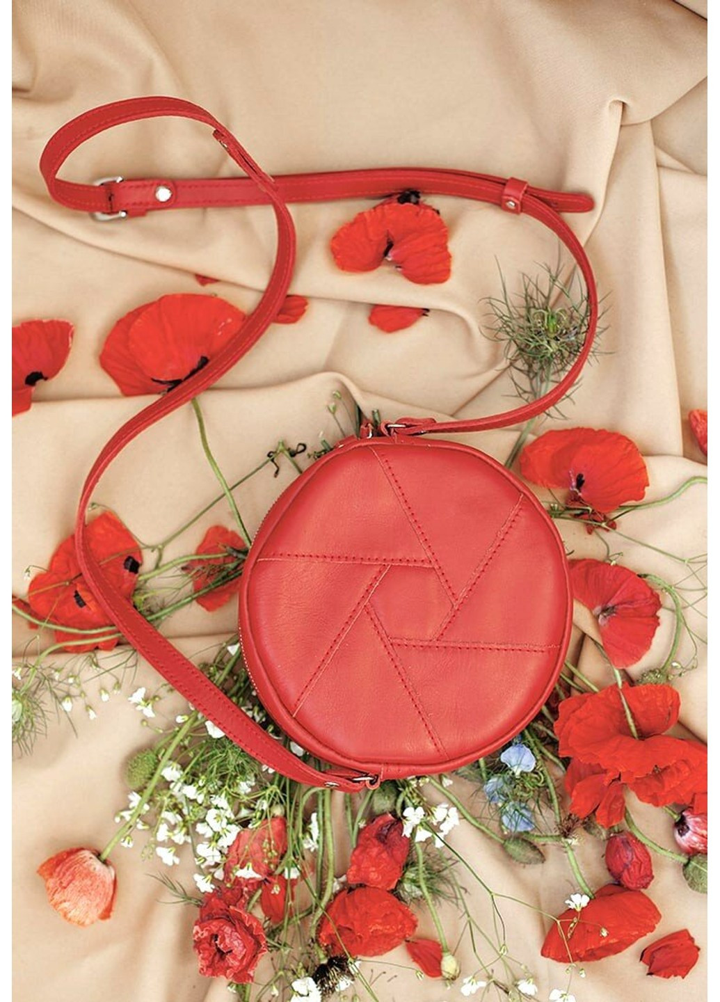 Шкіряна кругла жіноча сумка Бон-Бон червона BN-BAG-11-RED BlankNote (264478304)