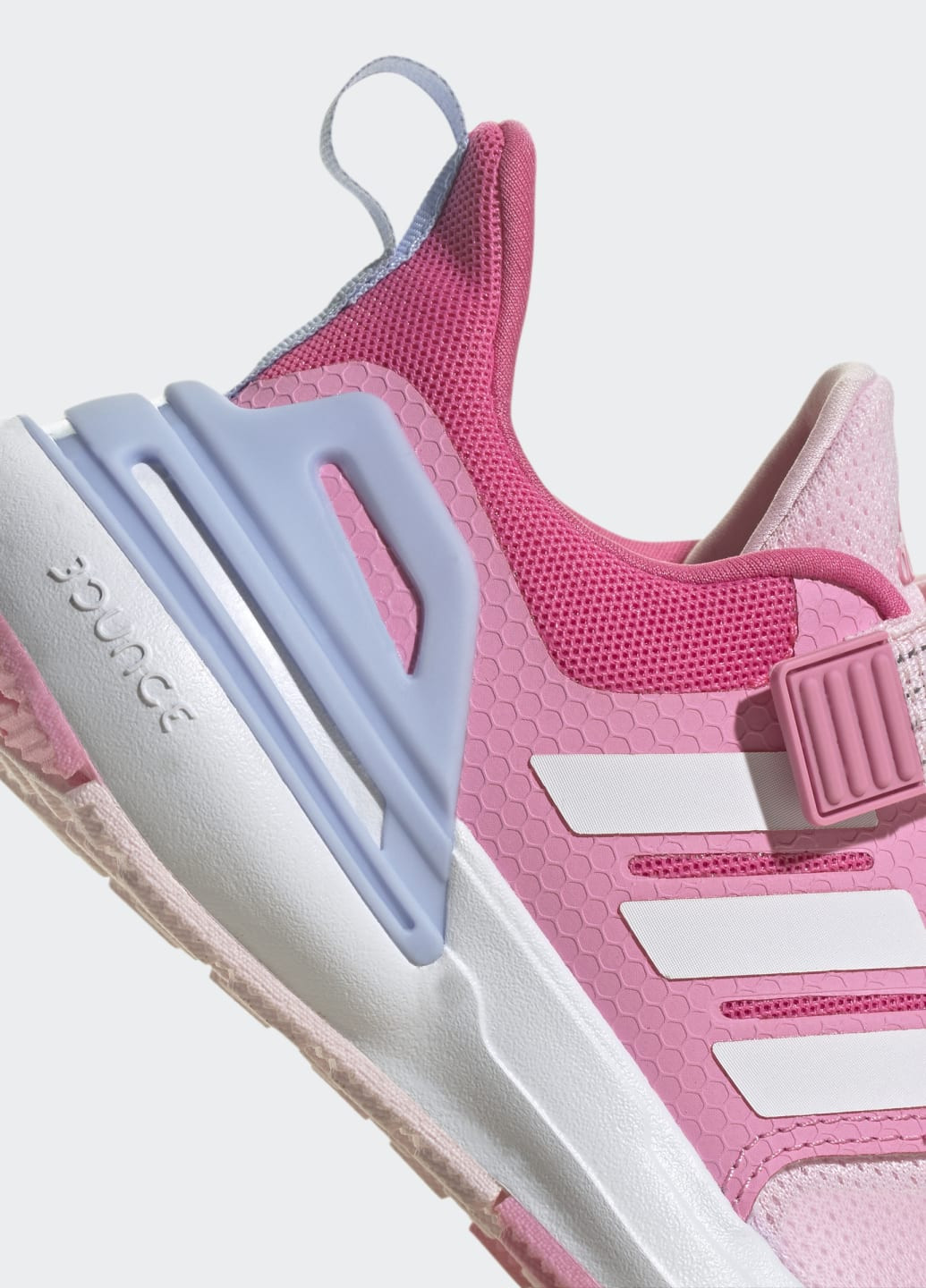 Розовые всесезонные кроссовки rapidasport bounce adidas