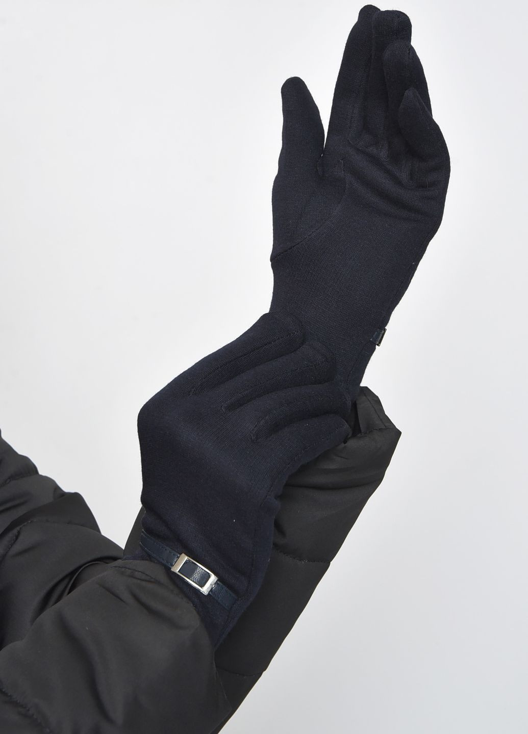 Перчатки женские на меху темно-синего цвета размер 7 Let's Shop (263278156)