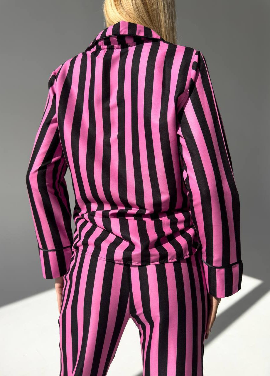 Розовая всесезон стильная пижамка в брендированной упаковке Vakko