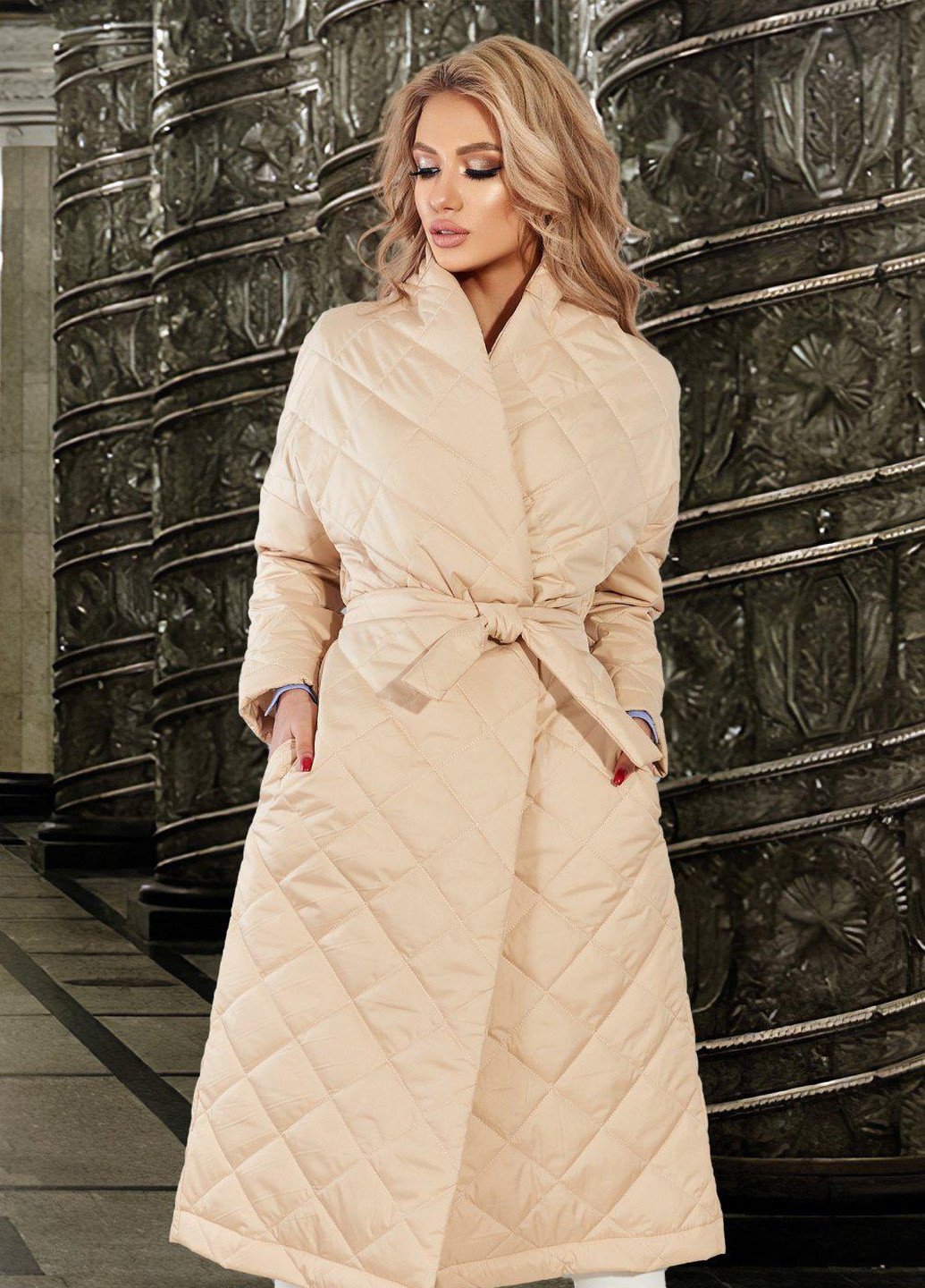Белый Жіночий верхній одяг Стильне пальто з плащової тканини (5068) Lemanta