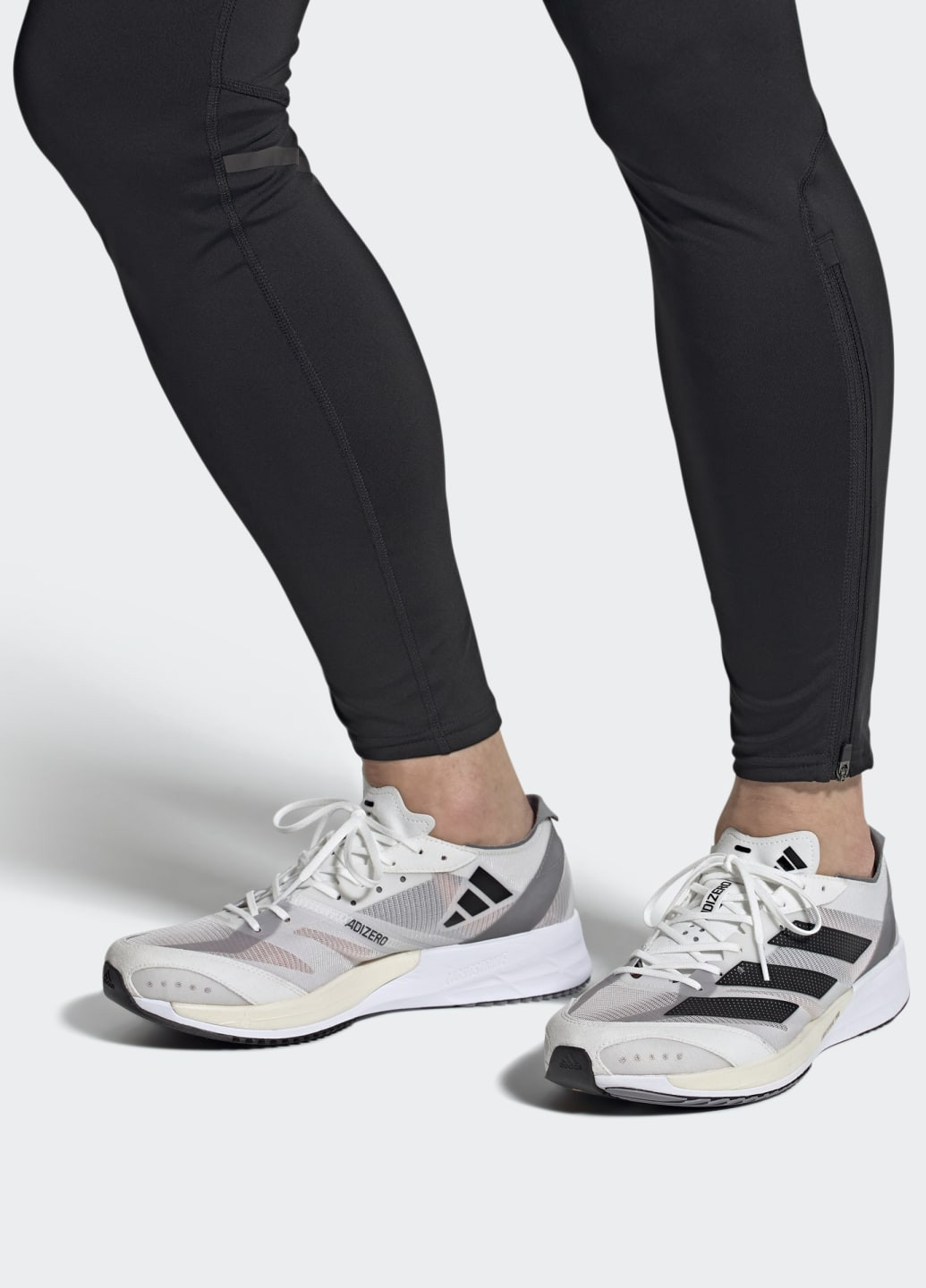 Белые всесезонные кроссовки для бега adizero adios 7 adidas