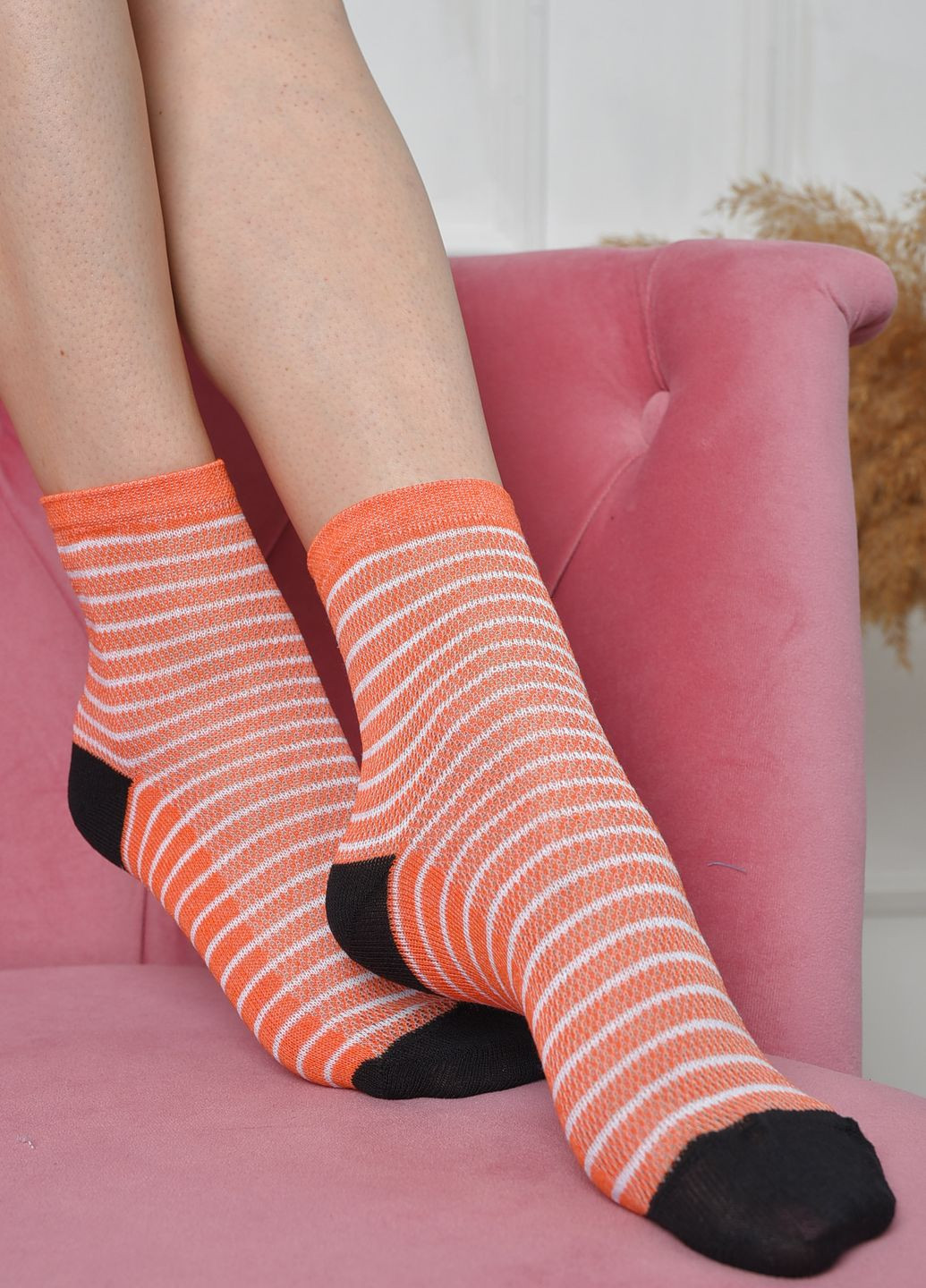 Шкарпетки жіночі сітка помаранчового кольору розмір 36-40 Let's Shop (261406763)