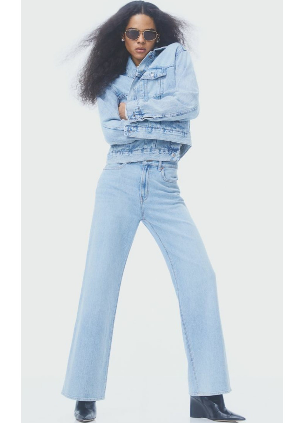 Жіночі джинси Wide Nigh (56056) W34 Блакитні H&M - (260644917)