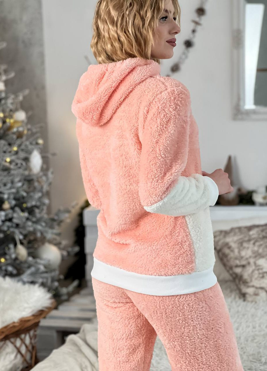Персиковая зимняя женская пижама или домашний костюм No Brand