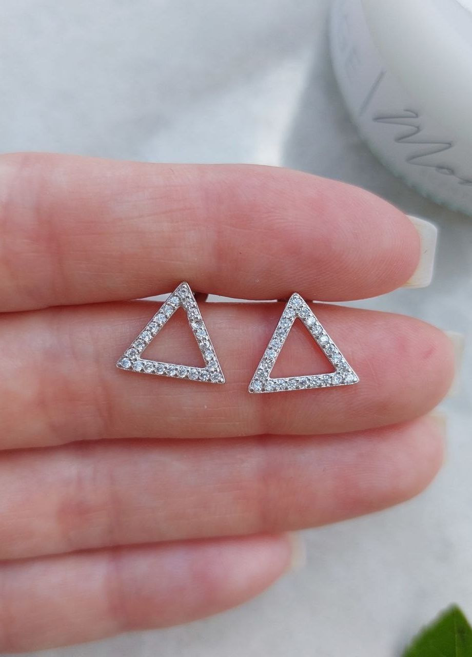 Серьги гвоздики в форме треугольника с камнями MK1159 серебристый DeKolie (263777836)