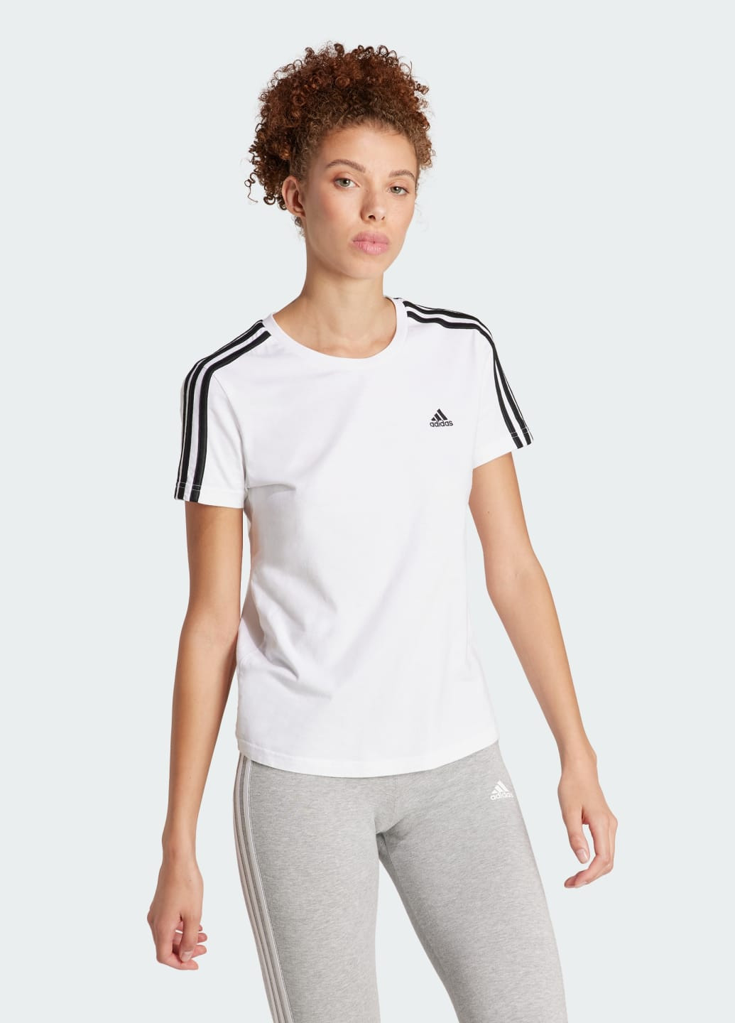 Біла всесезон футболка essentials slim 3-stripes adidas