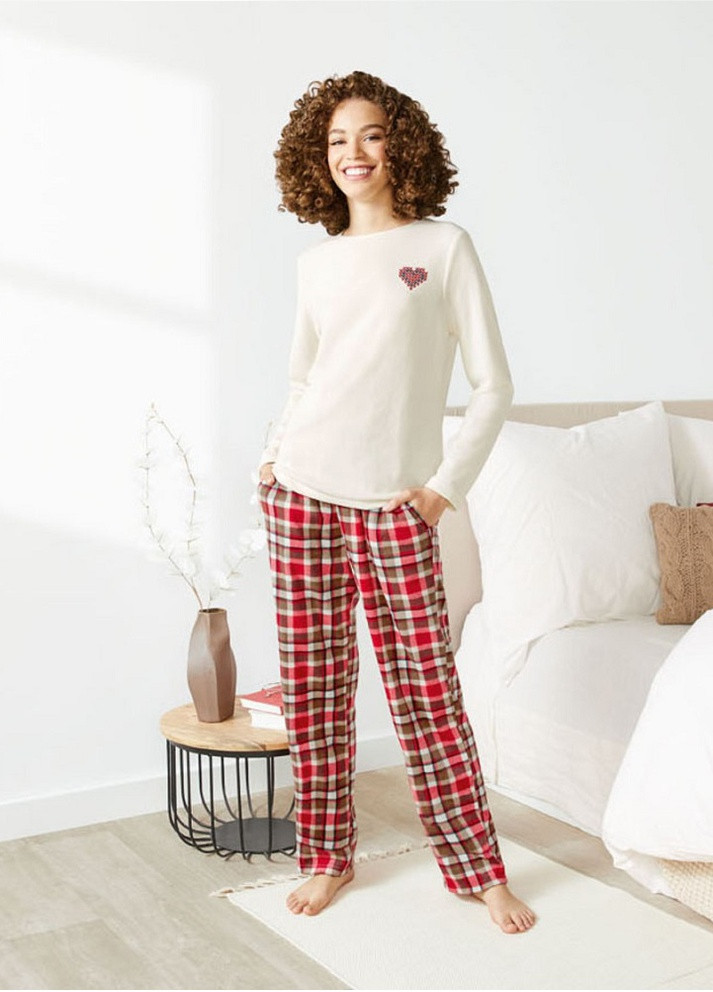 Бежевая зимняя женская флисовая пижама, домашний костюм лонгслив + брюки Esmara