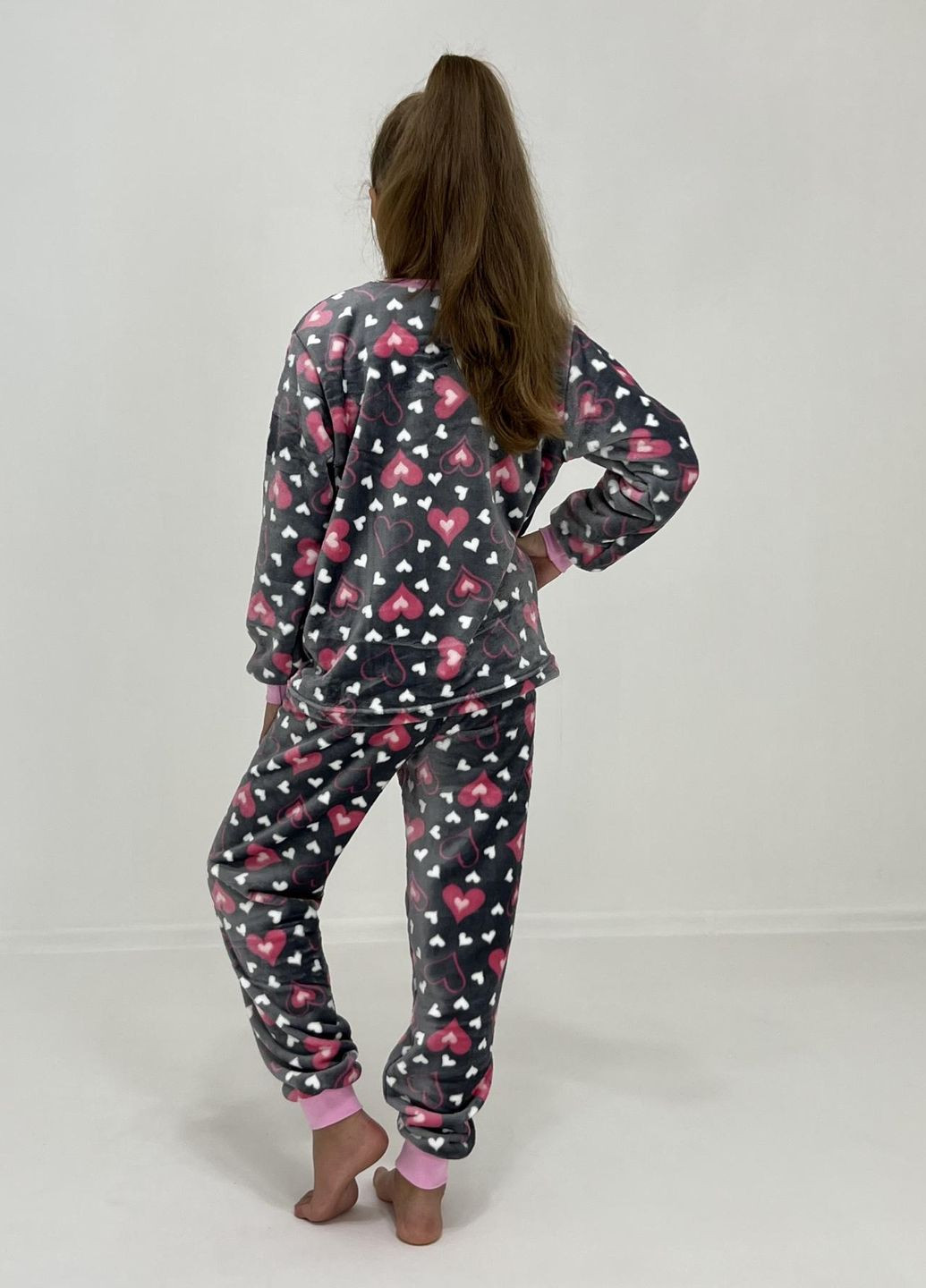 Серая зимняя пижама детская зимняя розовое сердечко 152 серая 74542012-4 Triko