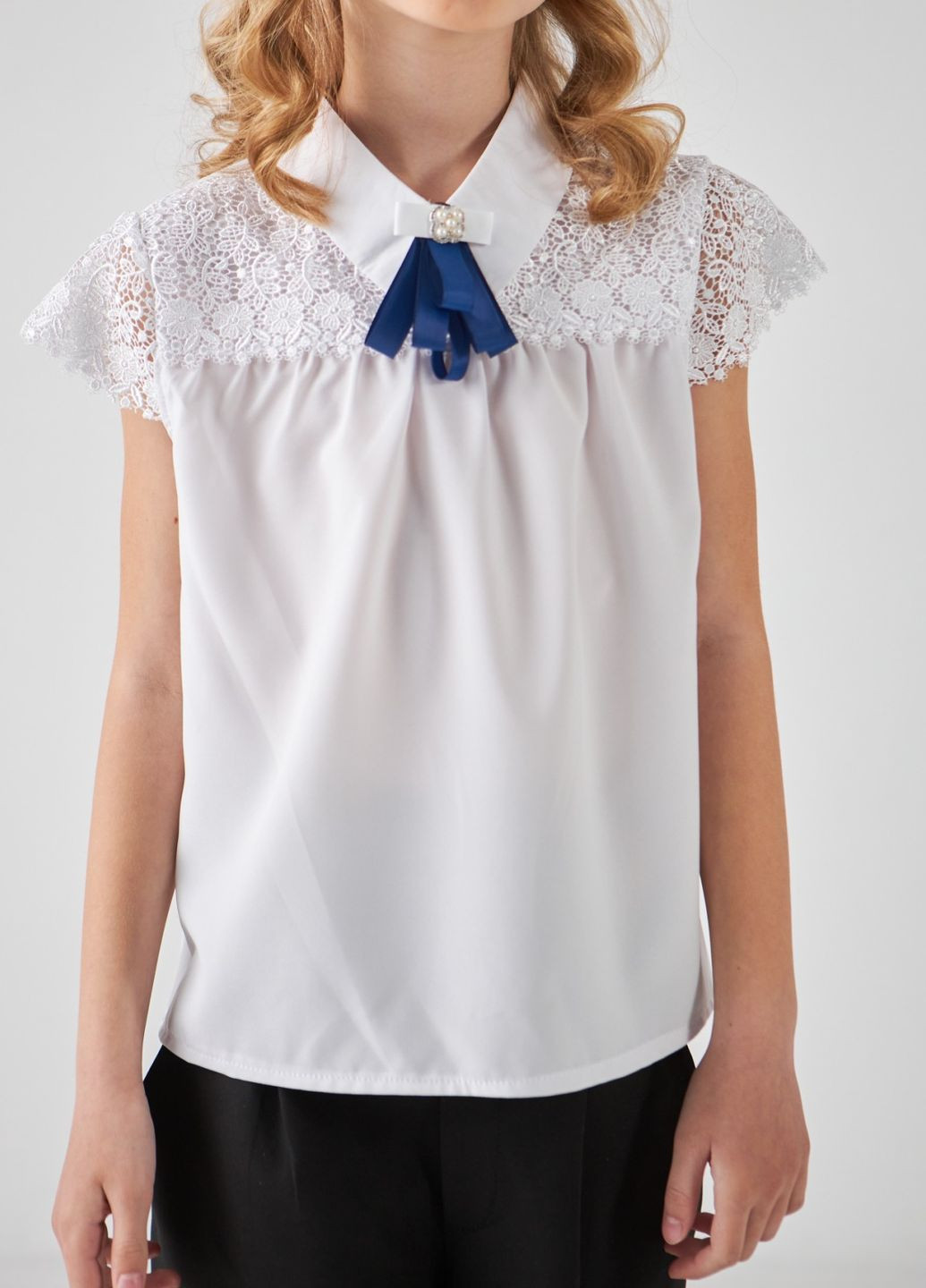 Блузка з коротким рукавом для дівчинки 8942 134 см Білий, Синій 66308 Tair (260328899)
