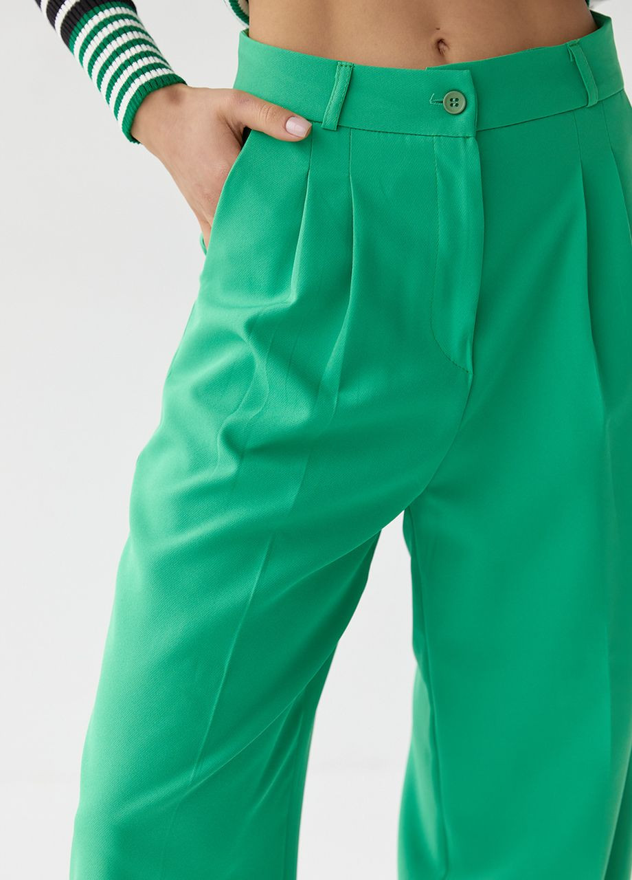 Зеленые классические демисезонные брюки QU style