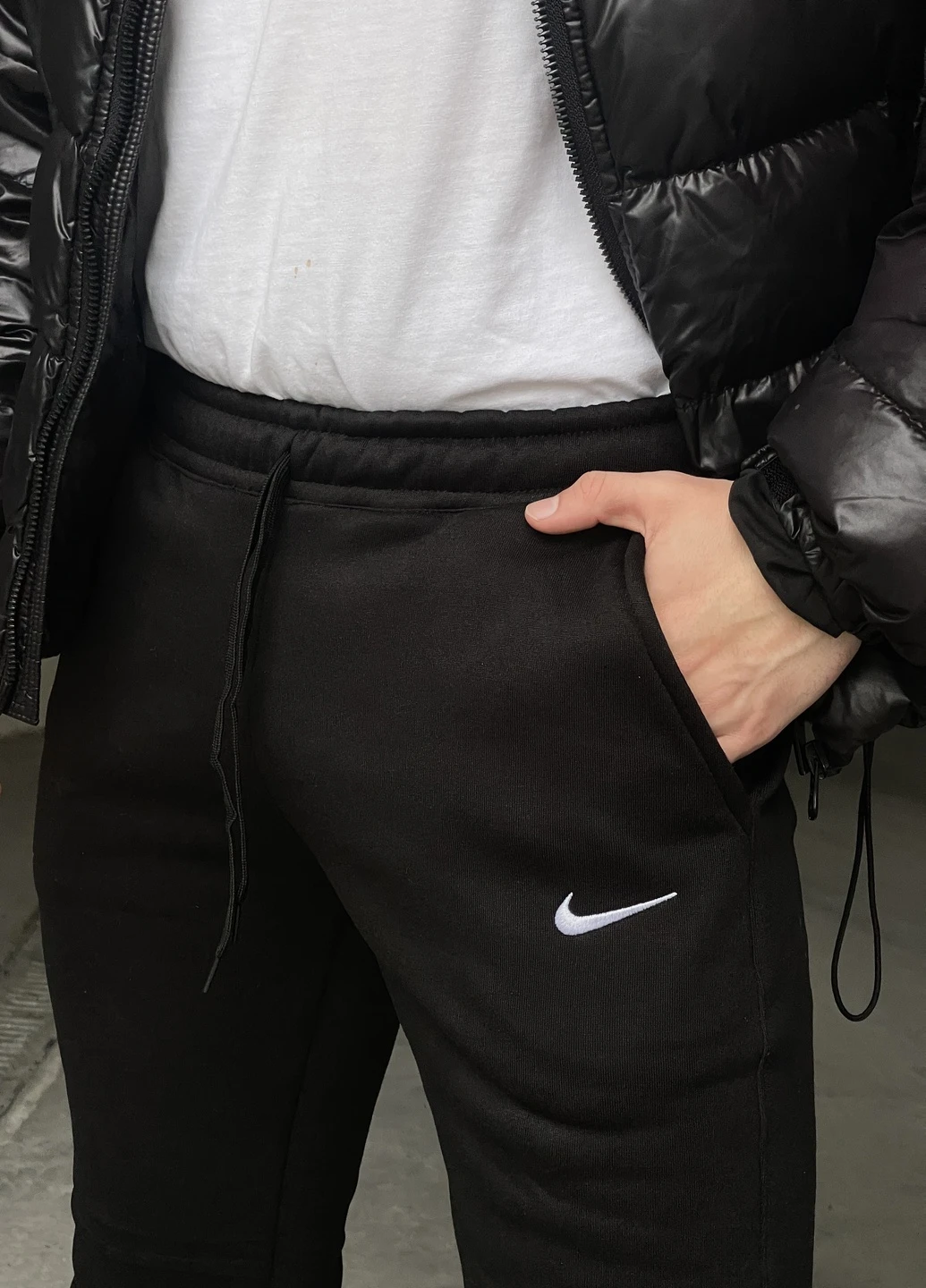 Черные зимние брюки No Brand