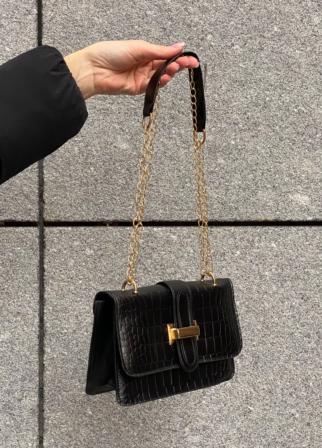 Женская сумка через плечо кросс-боди на цепочке рептилия черная No Brand (274074226)
