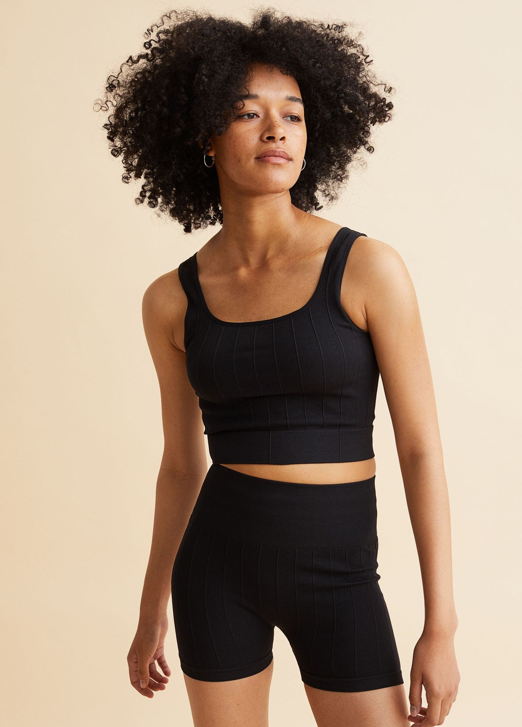 Спортивные шорты H&M (256873695)