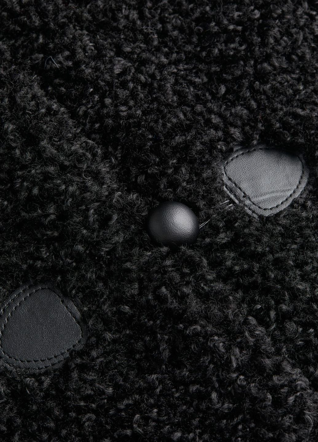 Чорна демісезонна коротка куртка з м'якого флісу H&M