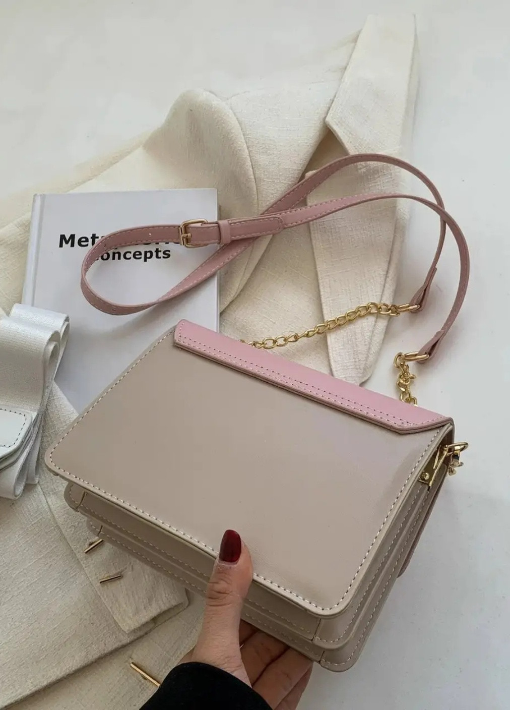 Жіноча класична сумочка через плече крос-боді рожева No Brand (257007443)