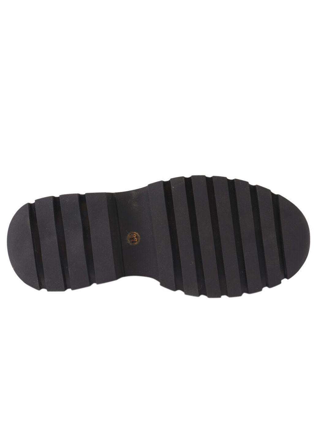 Туфлі жіночі з натуральної лакової шкіри, на платформі, колір чорний, Brocoly 330-21dtc (257438187)