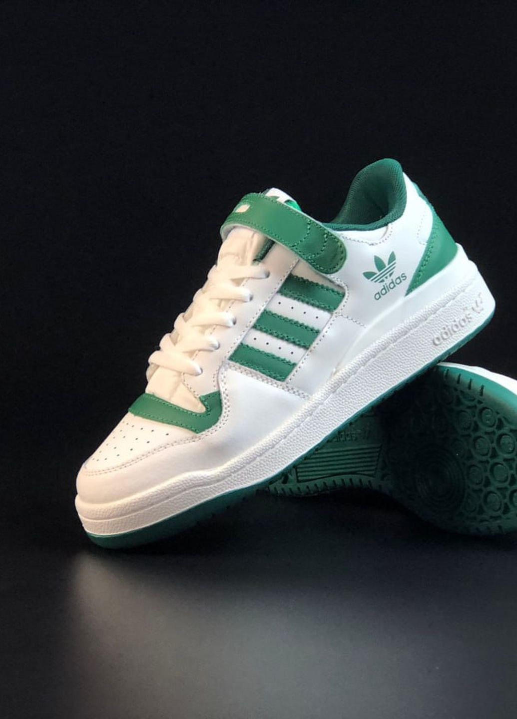 Комбіновані Осінні кросівки чоловічі adidas forum low репліка біло-зелені No Brand