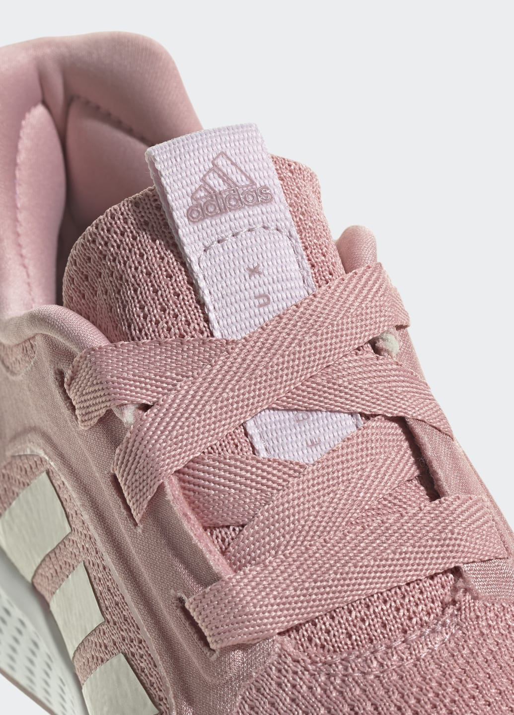 Розовые всесезонные кроссовки для бега edge lux adidas