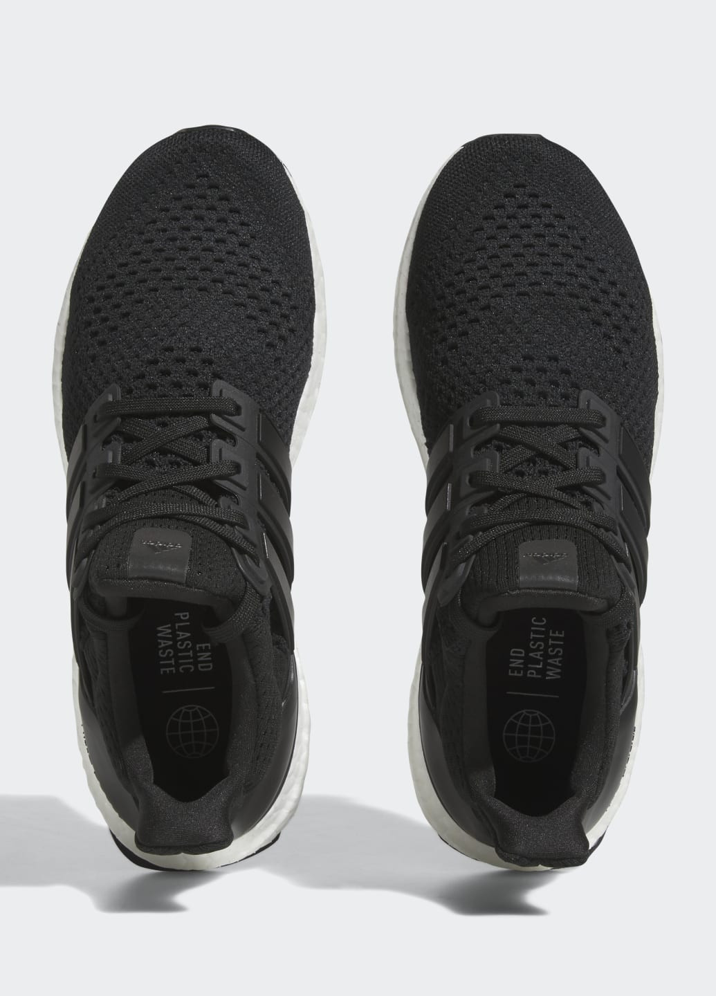 Чорні всесезонні кросівки ultraboost 1.0 adidas