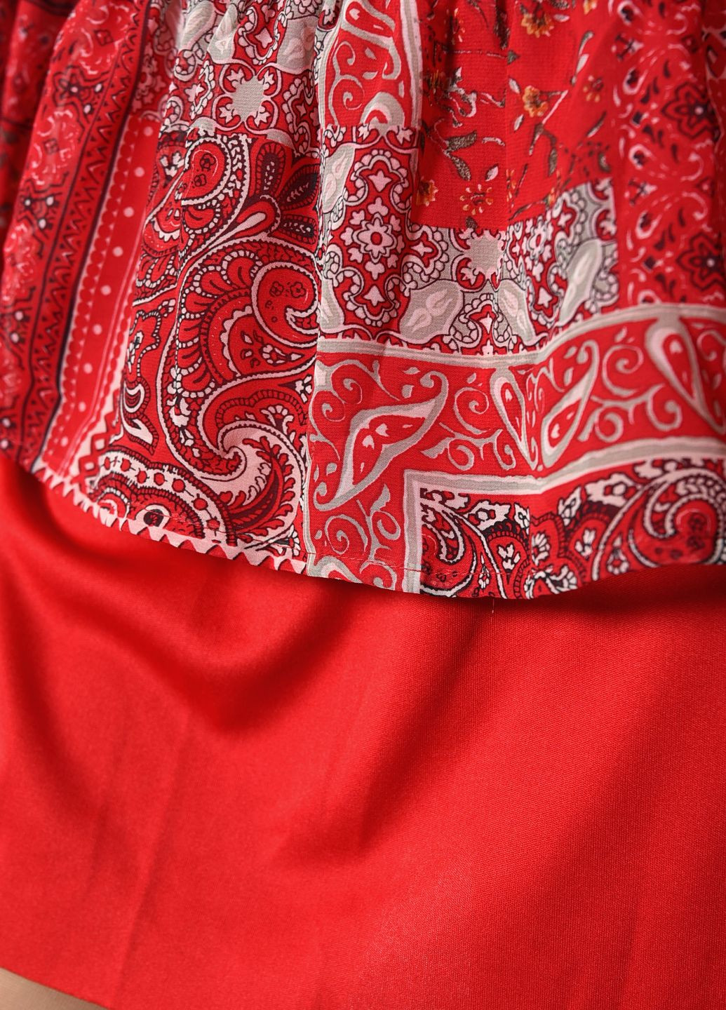 Красное кэжуал платье женское шифоновое красного цвета с узором баллон Let's Shop с цветочным принтом