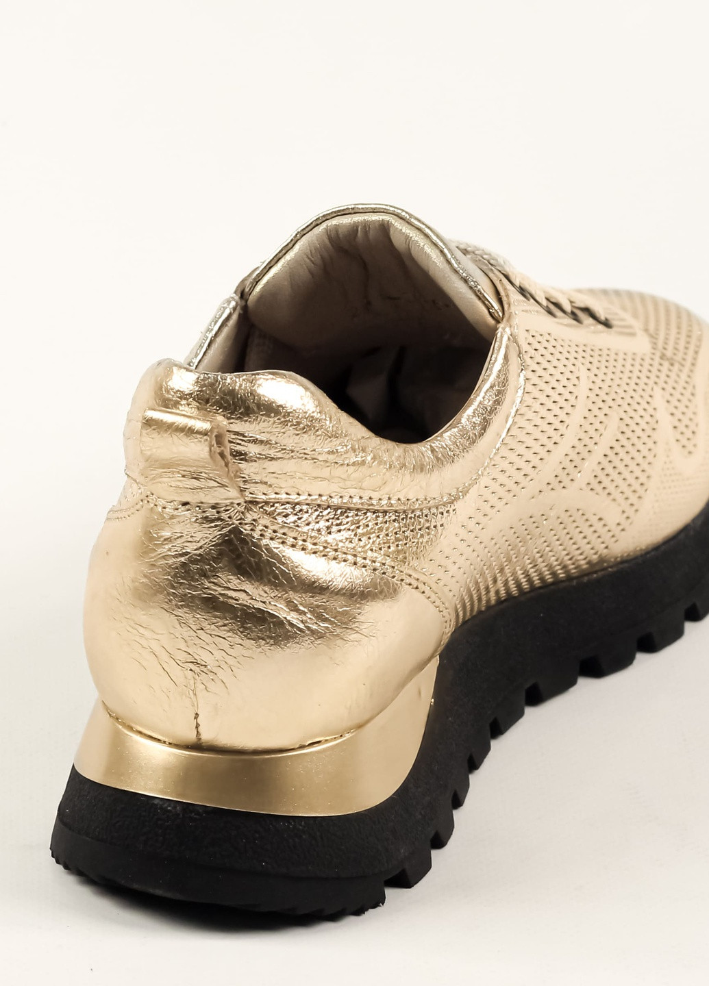 Золотые всесезонные кроссовки золотистые кожаные Evromoda