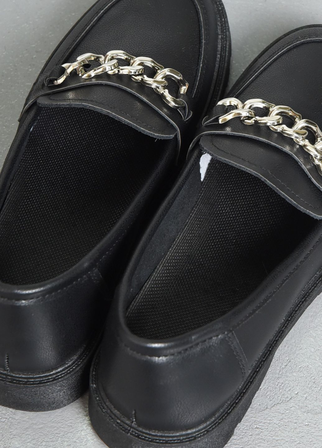 Туфлі-лофери жіночі чорного кольору Let's Shop (274535680)