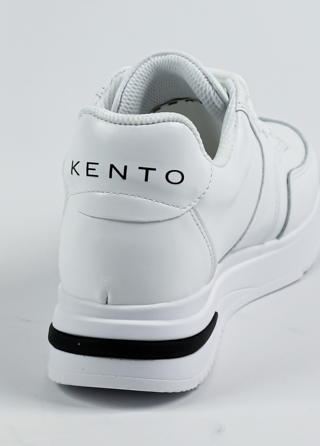 Белые всесезонные кроссовки женские белые кожа Kento