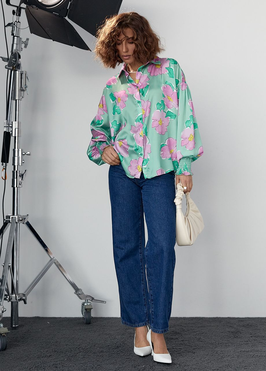 Салатовая демисезонная шелковая блуза на пуговицах с узором в цветы - салатовый Lurex