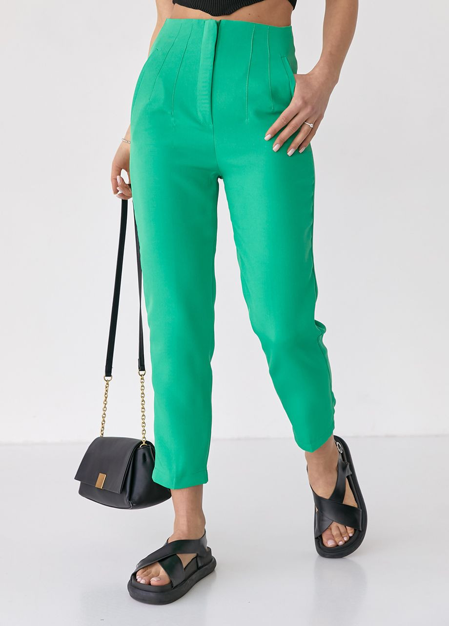 Классические брюки со стрелками - зеленый PERRY (262809960)