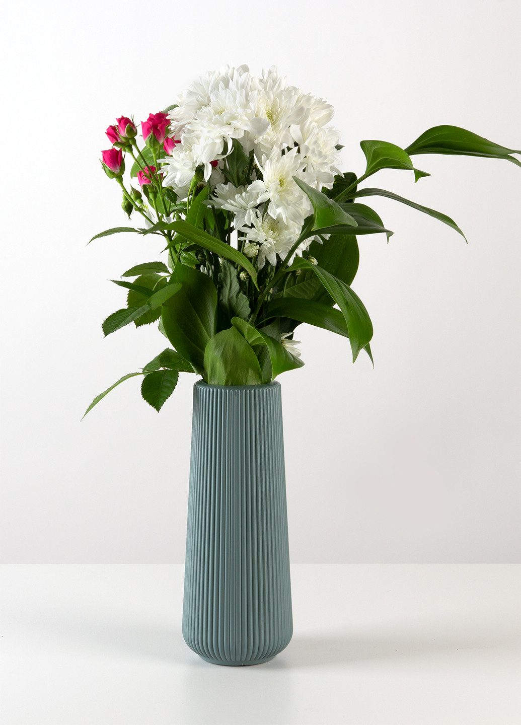 Ваза для квітів декоративна, 7х6,7х23 см MVM (256638867)