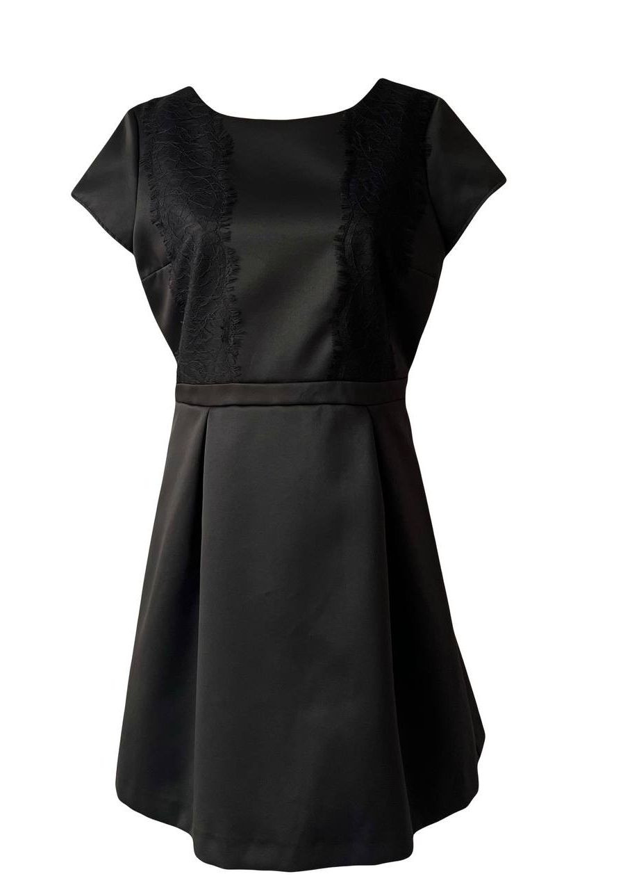 Черное кэжуал платье Naf Naf однотонное
