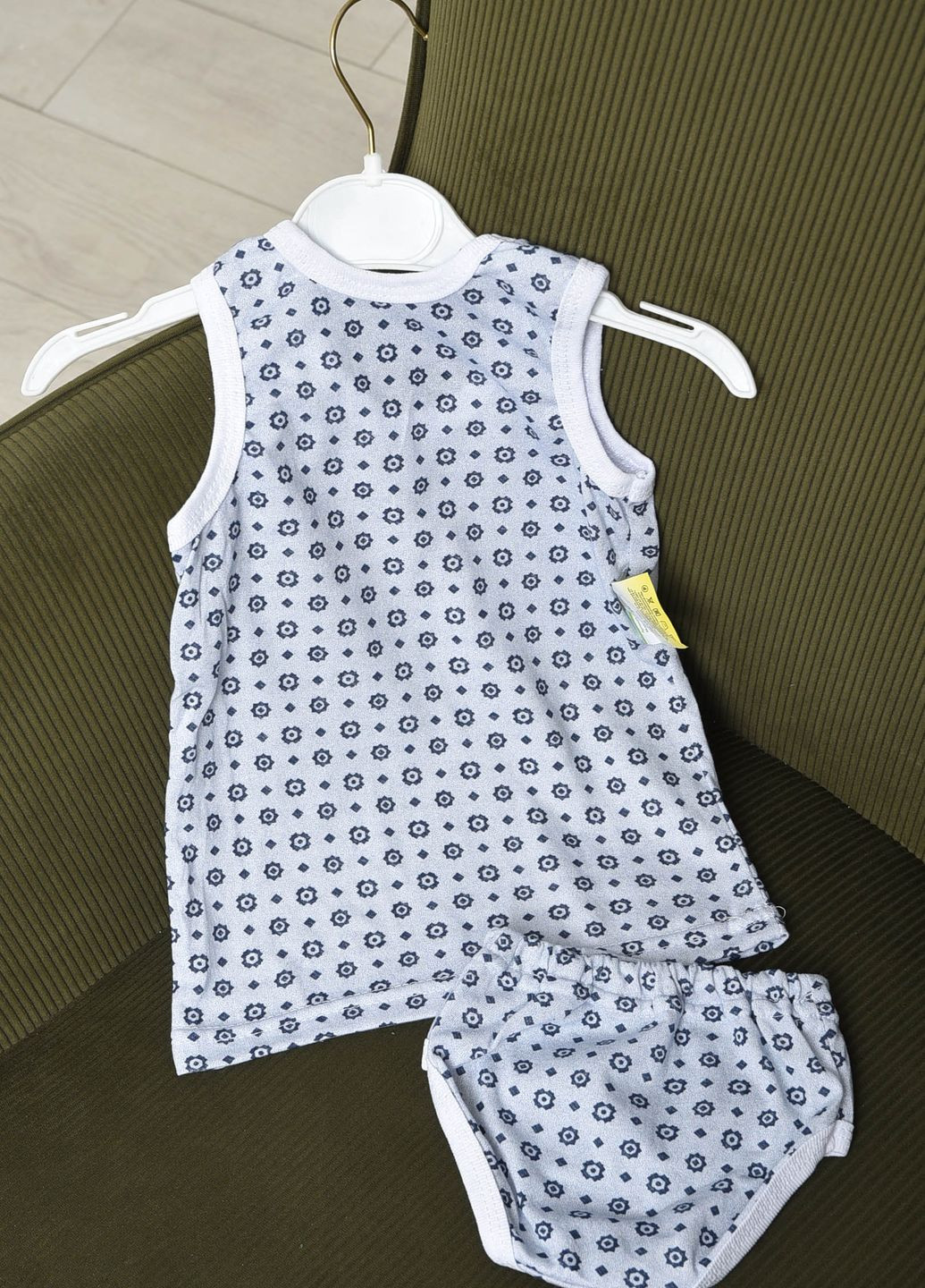 Світло-сірий літній комплект дитячий для хлопчика майка+трусики світло-сірого кольору Let's Shop