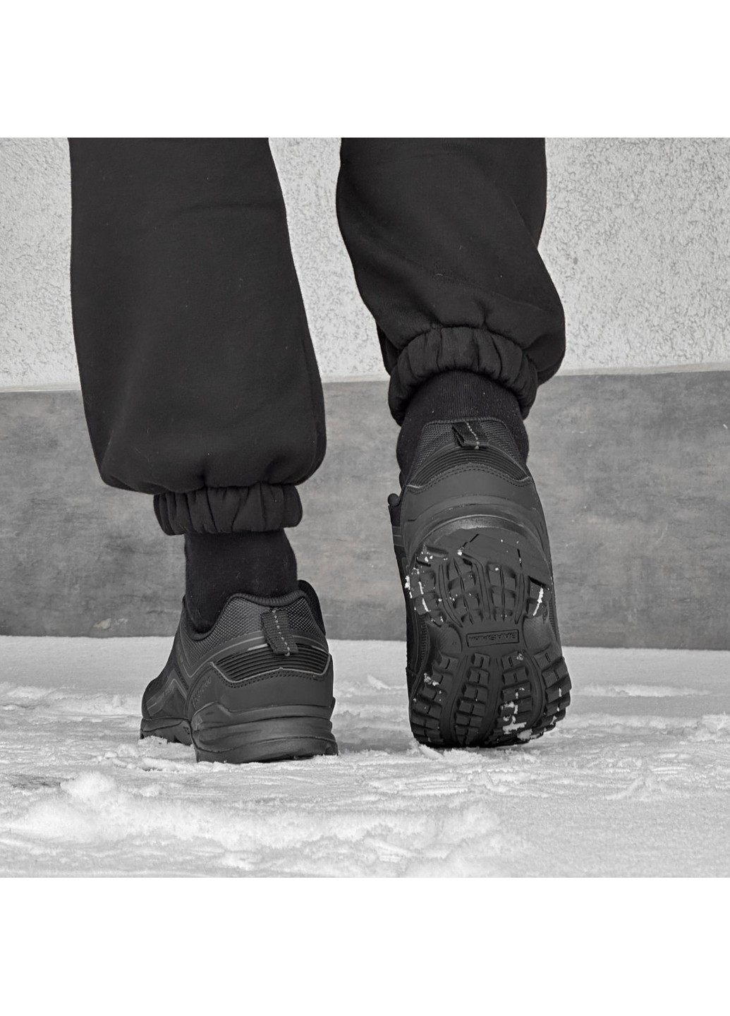 Черные демисезонные кроссовки мужские гран Baas