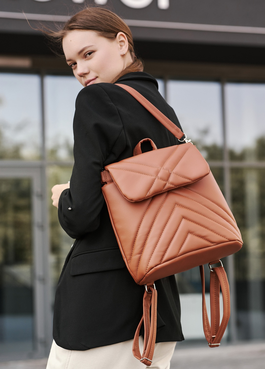 Женский рюкзак-сумка Loftc стеганый коричневый Sambag (259592019)