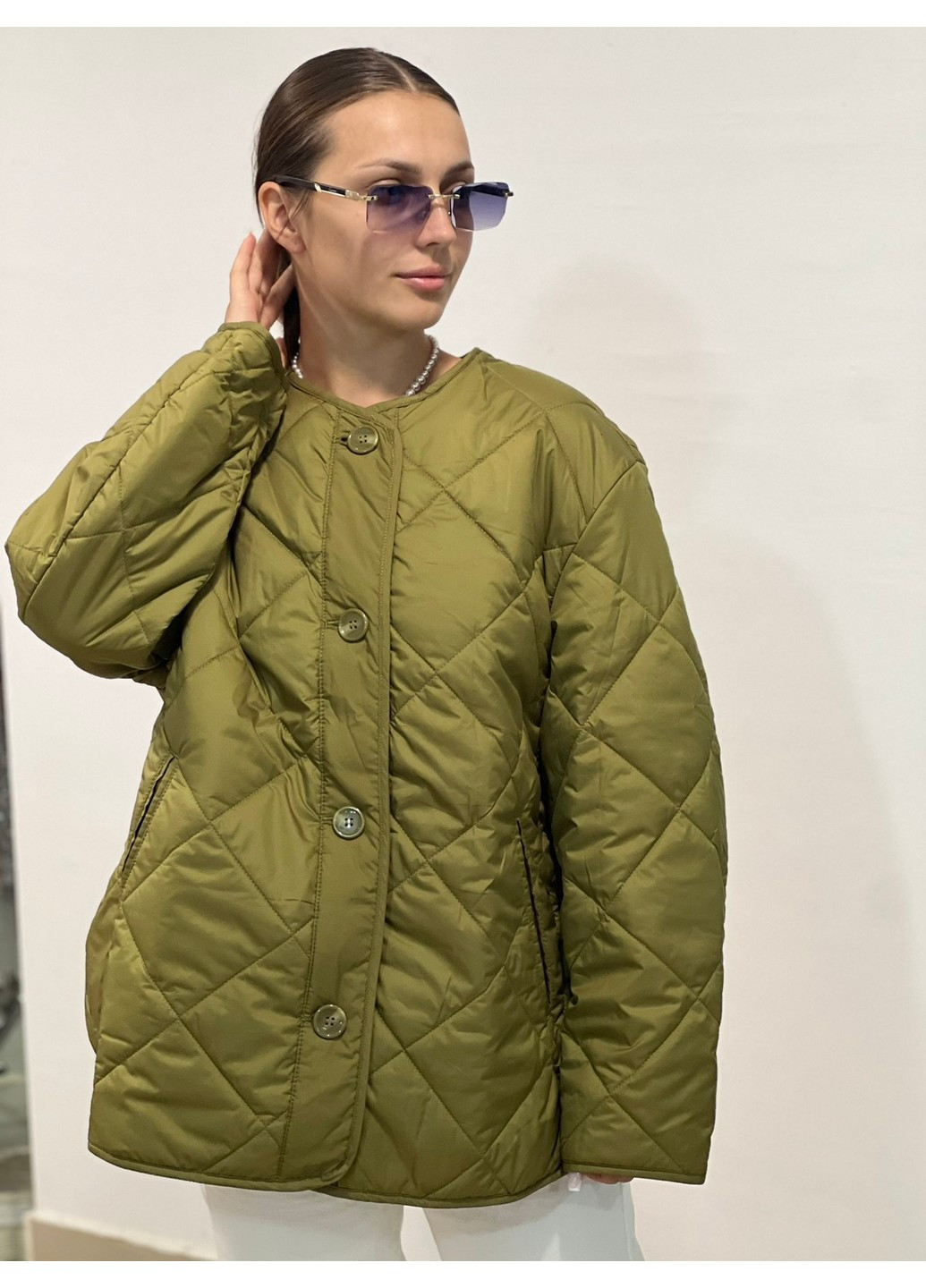 Зелена демісезонна жіноча стьобана куртка н&м (56095) xs зелена H&M