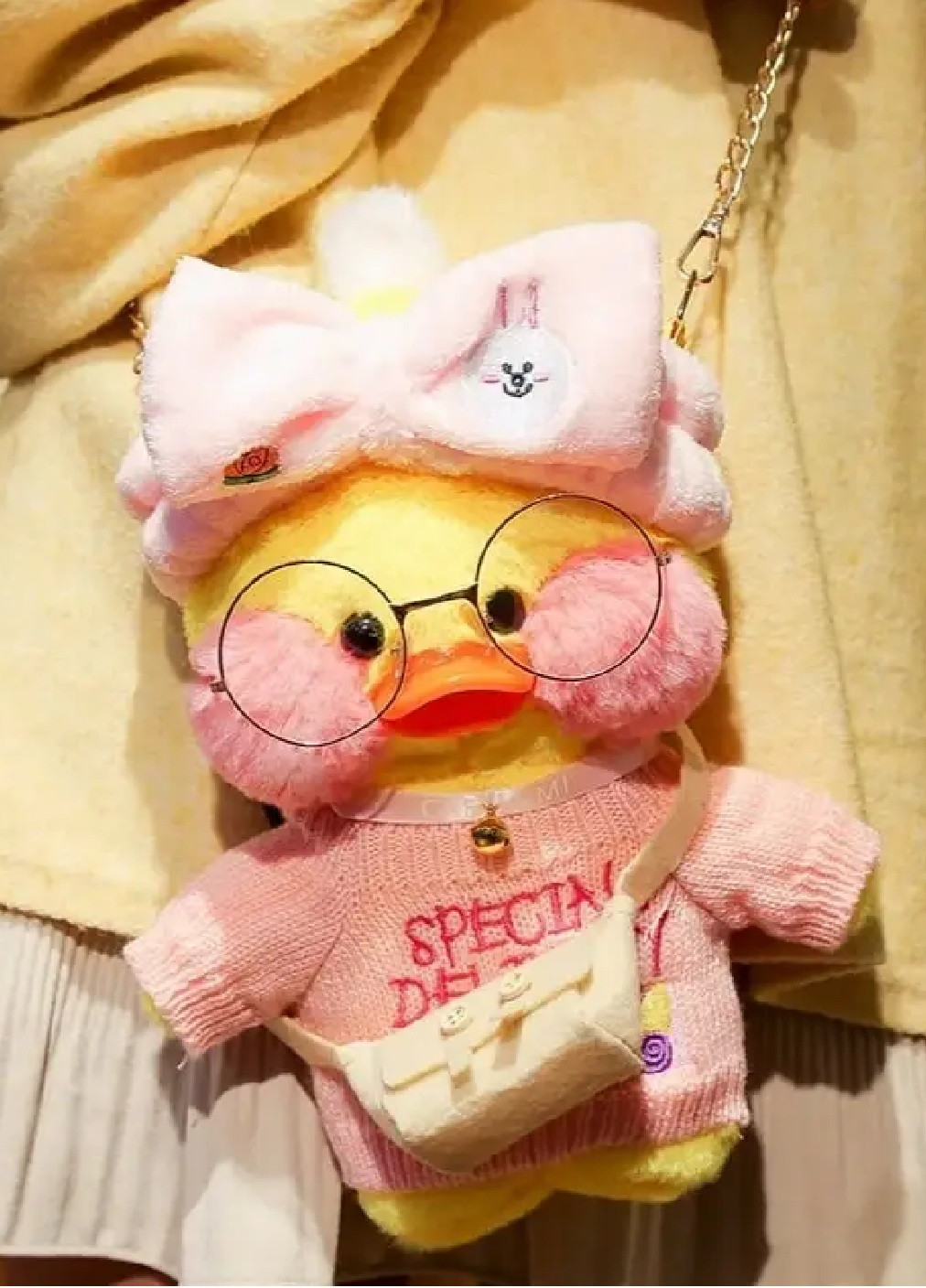 М'яка дитяча плюшева компактна іграшка сумка аксесуар на ланцюжку качка Лалафанфан 30 см (475333-Prob) Рожева пов'язка Unbranded (266131880)