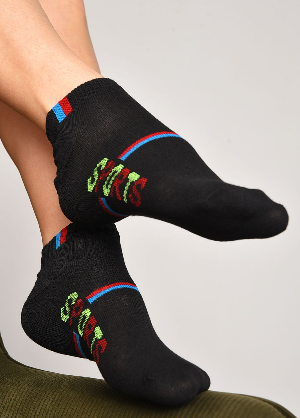 Шкарпетки жіночі спортивні чорного кольору розмір 36-40 Let's Shop (277983330)