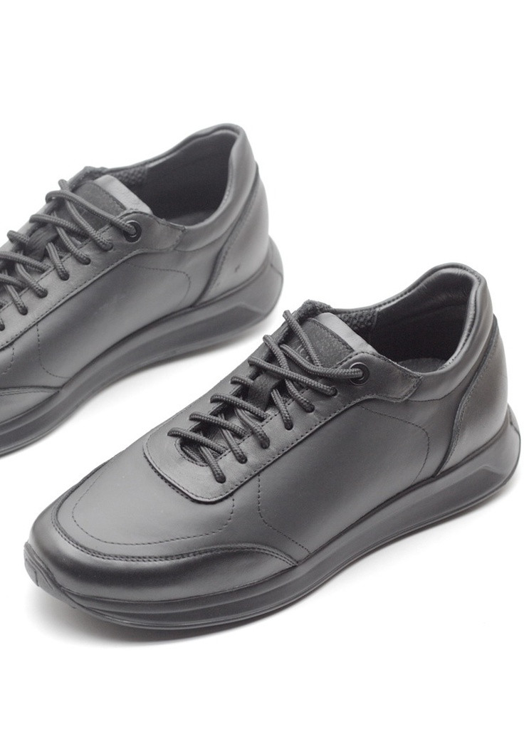 Черные демисезонные кроссовки мужские из натуральной кожи Zlett 6132