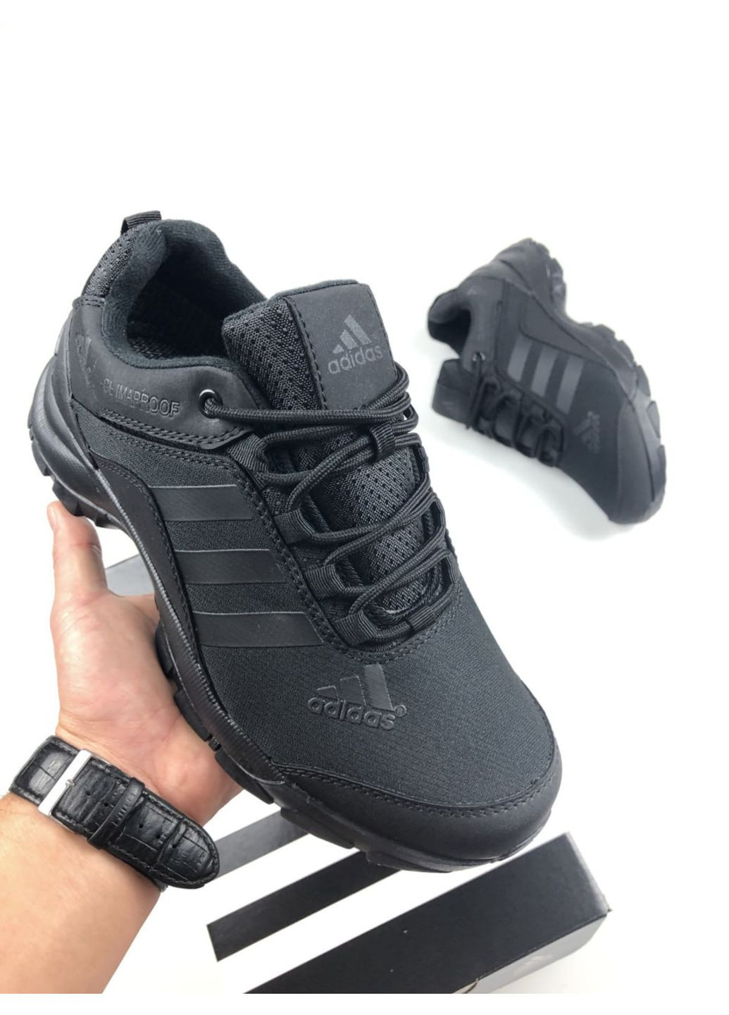 Чорні Осінні кросівки чоловічі, вьетнам adidas Climaproof