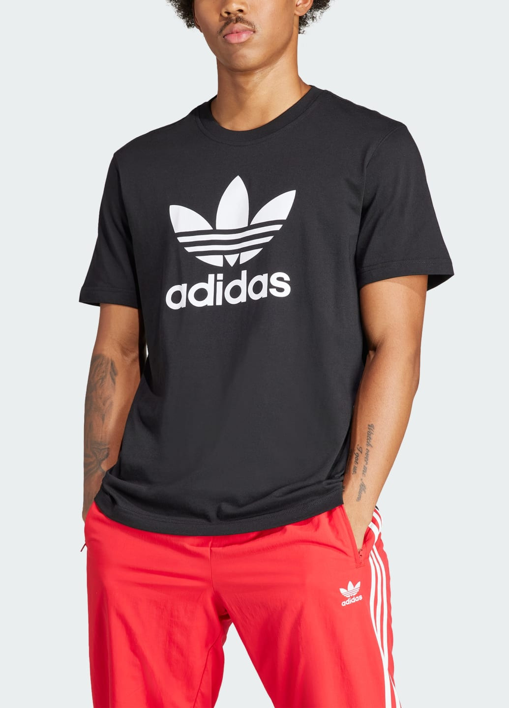 Черная футболка adicolor trefoil adidas