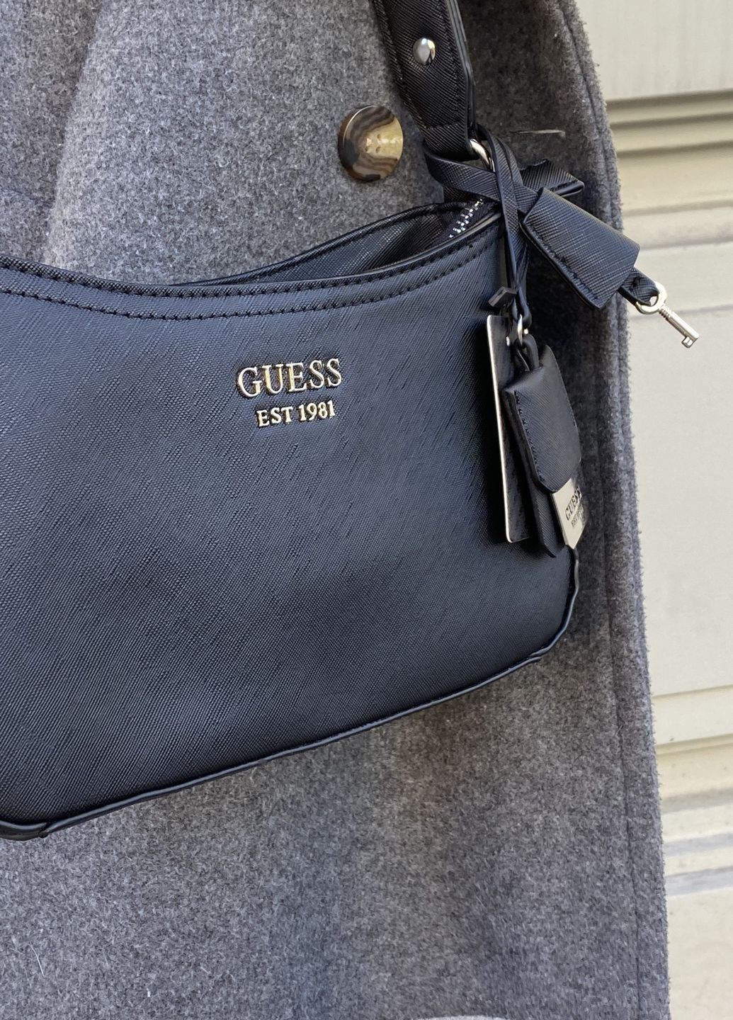 Женская сумка багет черная Guess (276057408)