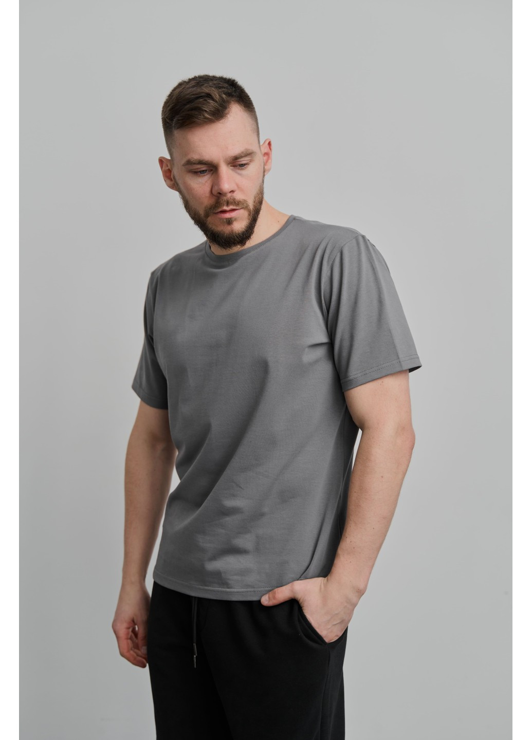 Темно-сіра футболка cotton basic з коротким рукавом Handy Wear