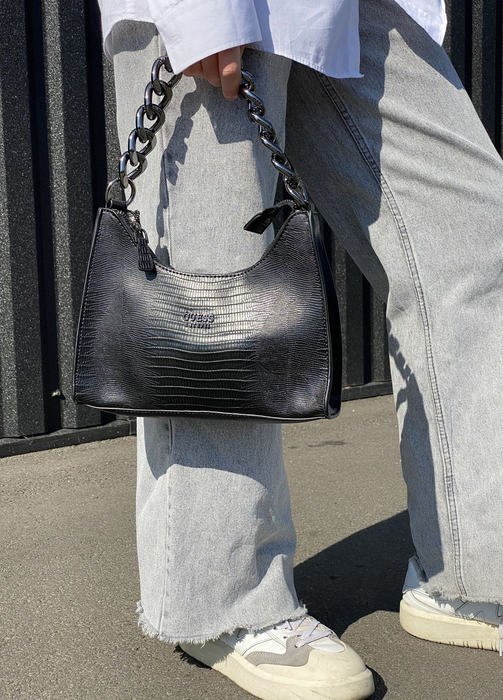 Женская сумка Tullia-hobo кросс-боди черная Guess (268981795)