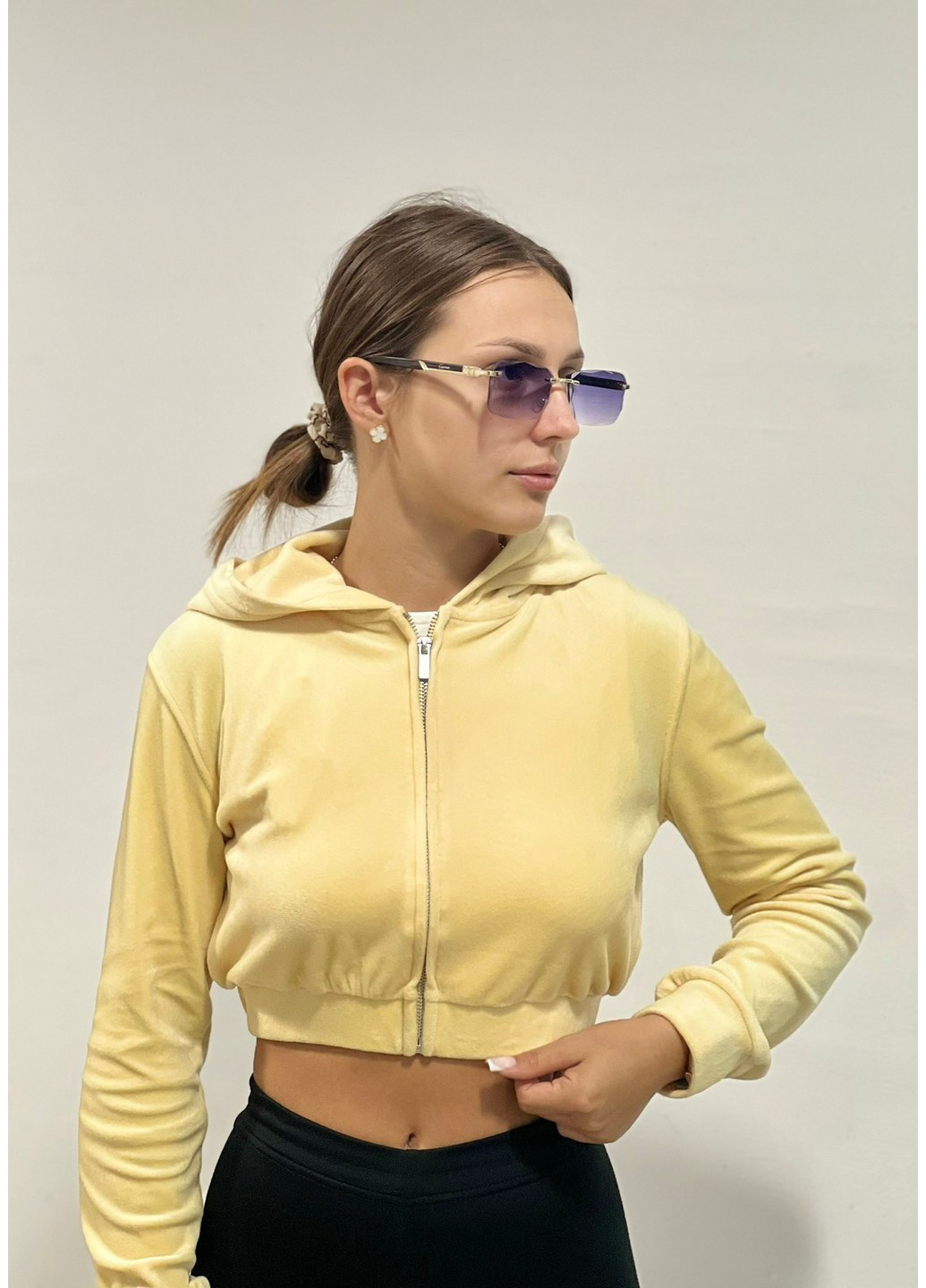 Жовтий демісезонний жіноча спортивна кофта н&м (56080) xs жовта H&M